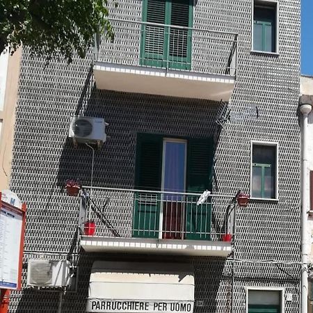 Mondello Beach Sarah House Apartment Палермо Екстериор снимка