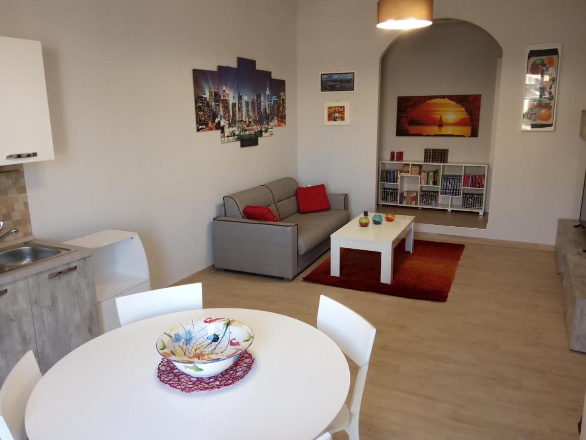 Mondello Beach Sarah House Apartment Палермо Екстериор снимка