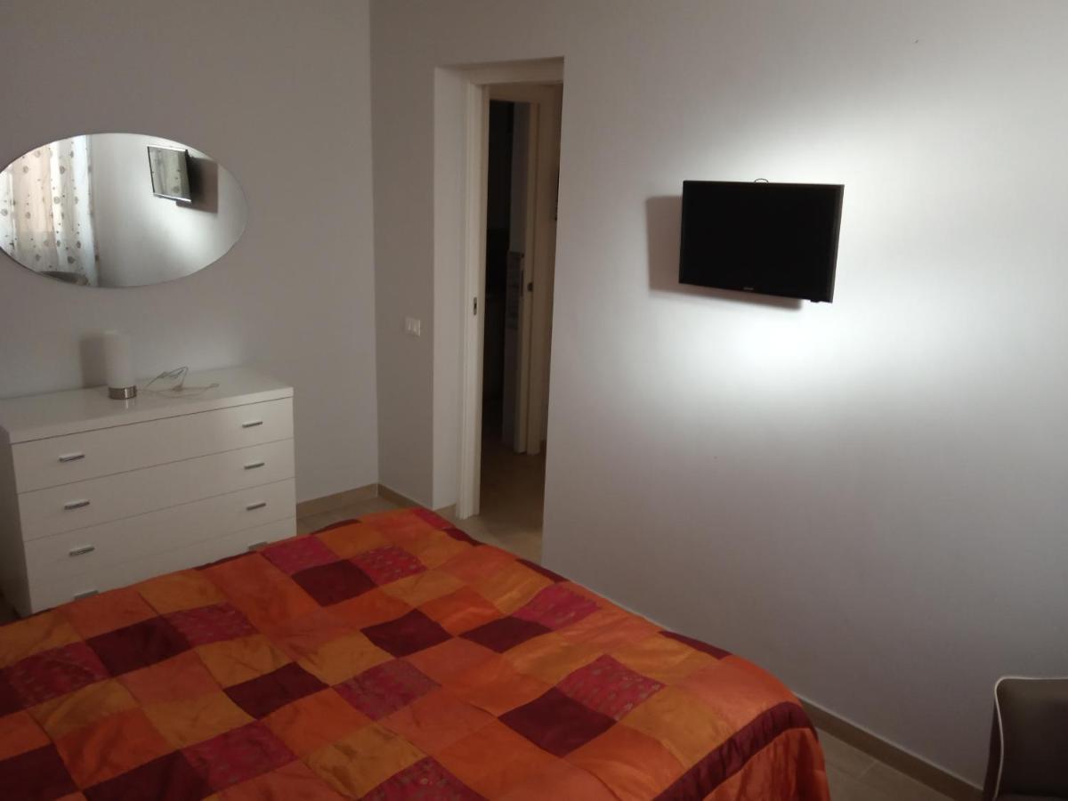 Mondello Beach Sarah House Apartment Палермо Екстериор снимка
